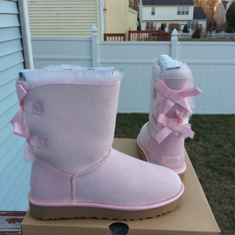 Ugg Bailey Bow II Metallic - Picture 2 of 6